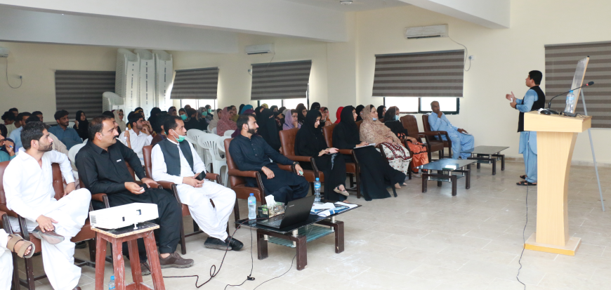 Workshop on “Developing Writing & Research Skills” in UoT’s Gwadar Campus